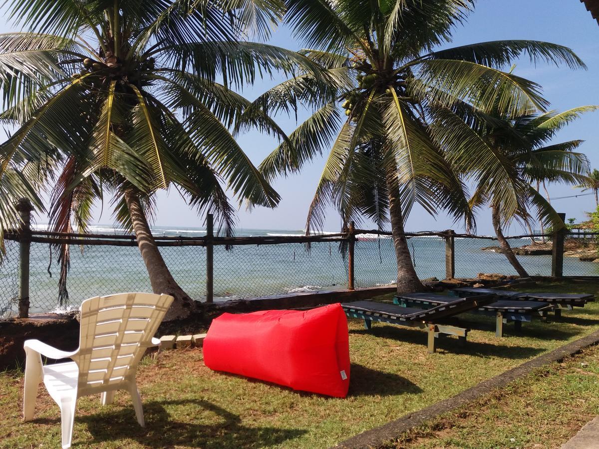 Sayuri Beach Hotel Matara Dış mekan fotoğraf