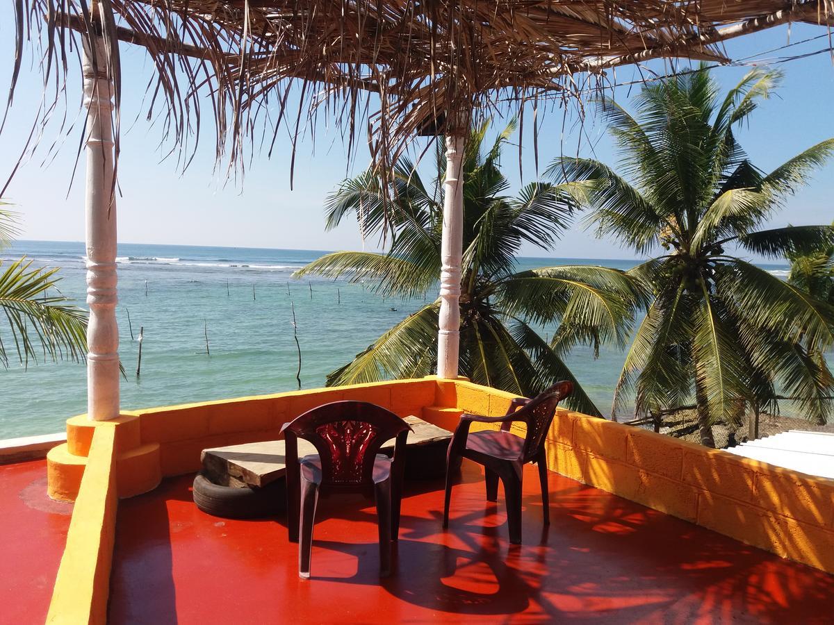 Sayuri Beach Hotel Matara Dış mekan fotoğraf