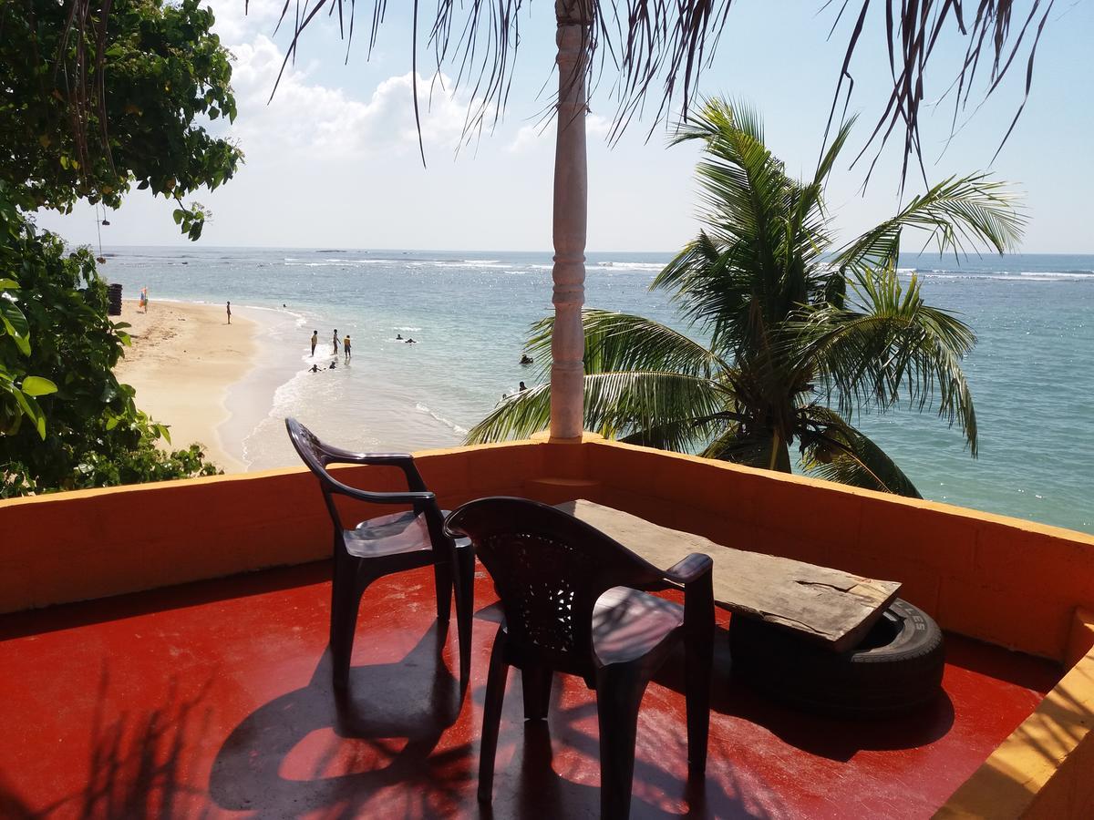 Sayuri Beach Hotel Matara Dış mekan fotoğraf